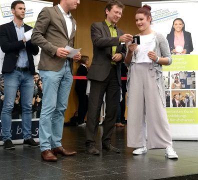 Gesamtschule Petershagen_NFTE-Bundeswettbewerb 2019_Publikumspreis Lenas App DiaHelp_4